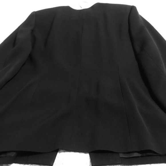 Vintage Blazer  Petite 14 Black  A K A Eddie Bauer - Picture 4 of 7